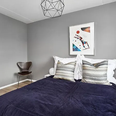 Stayplus Redecorated Nearby Apartment